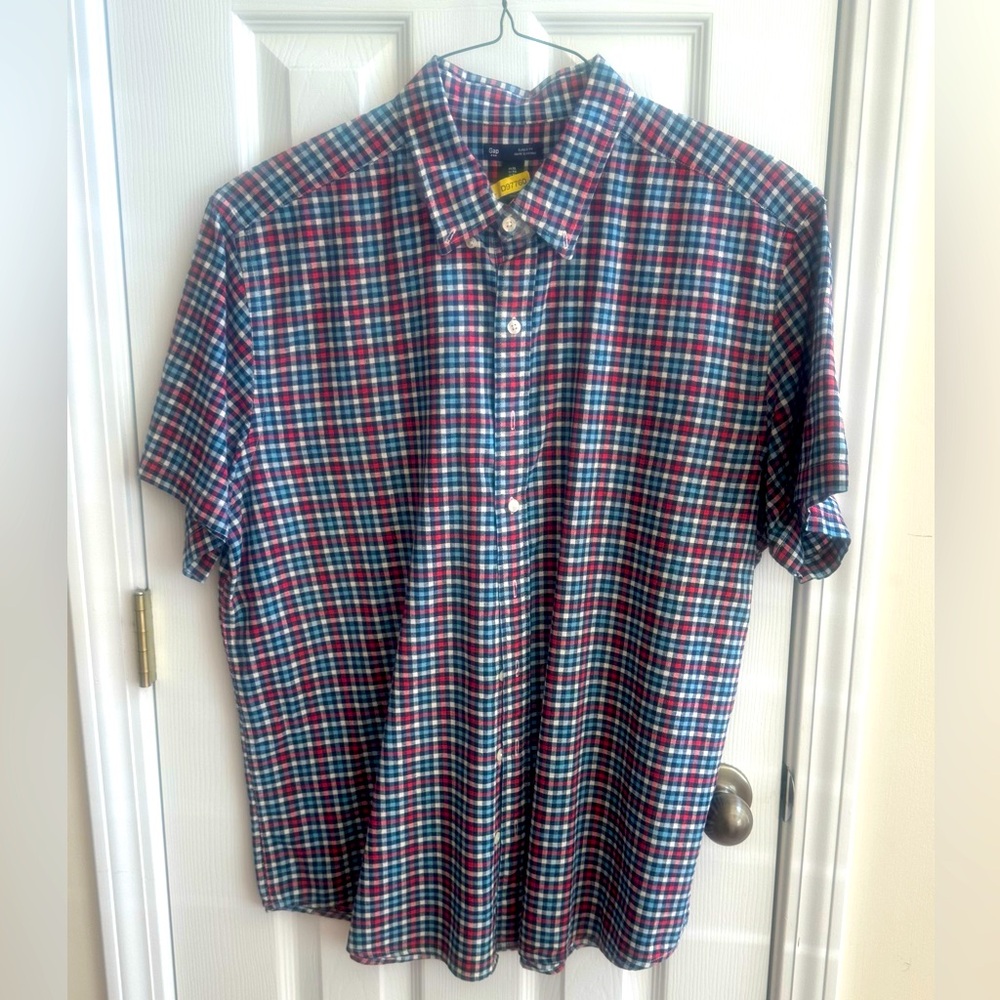 Gently Worn Men's Gap Multicolor Plaid Shirt